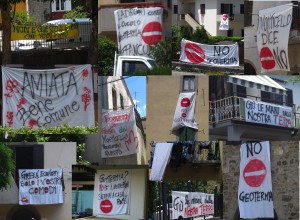 20150628_protest signs monticello
